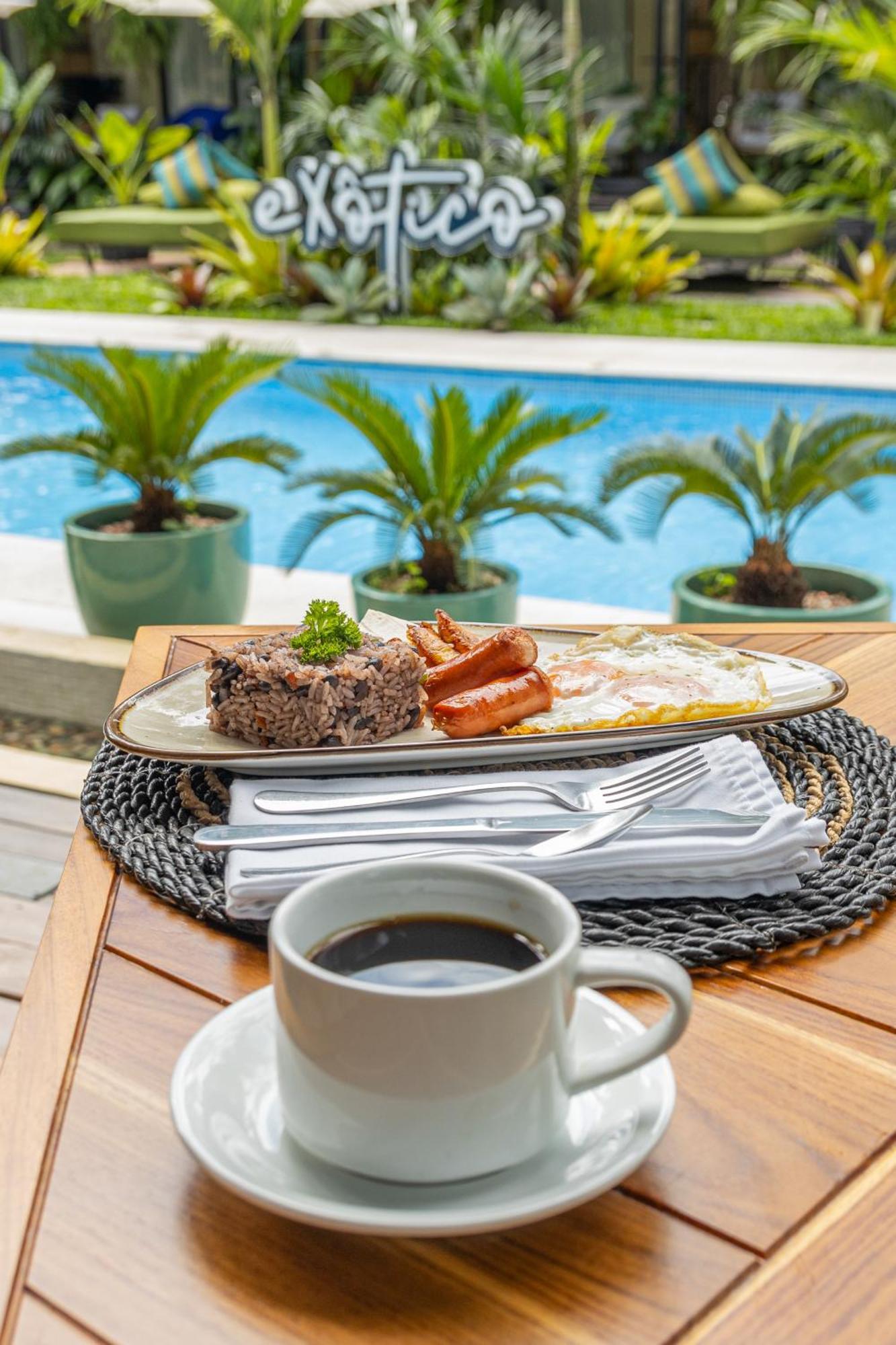 Exotico Beach Hotel Puerto Viejo de Talamanca Екстер'єр фото